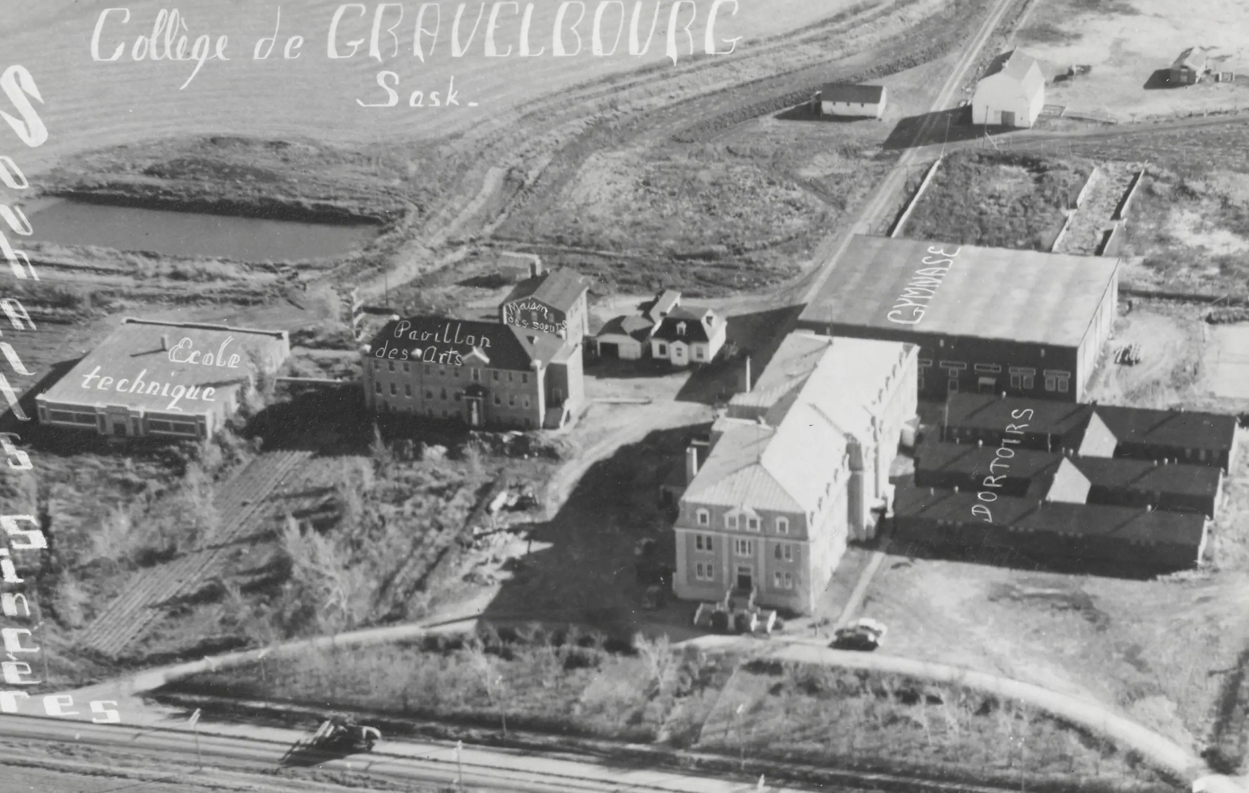 Aerial view of the Collège de Gravelbourg
