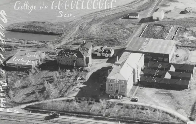 Aerial view of the Collège de Gravelbourg